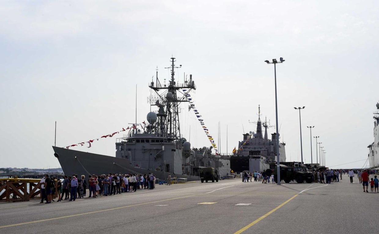 Jornada de puertas abiertas en la Naval de Rota el año pasado con motivo del Día de la Fiesta Nacional.