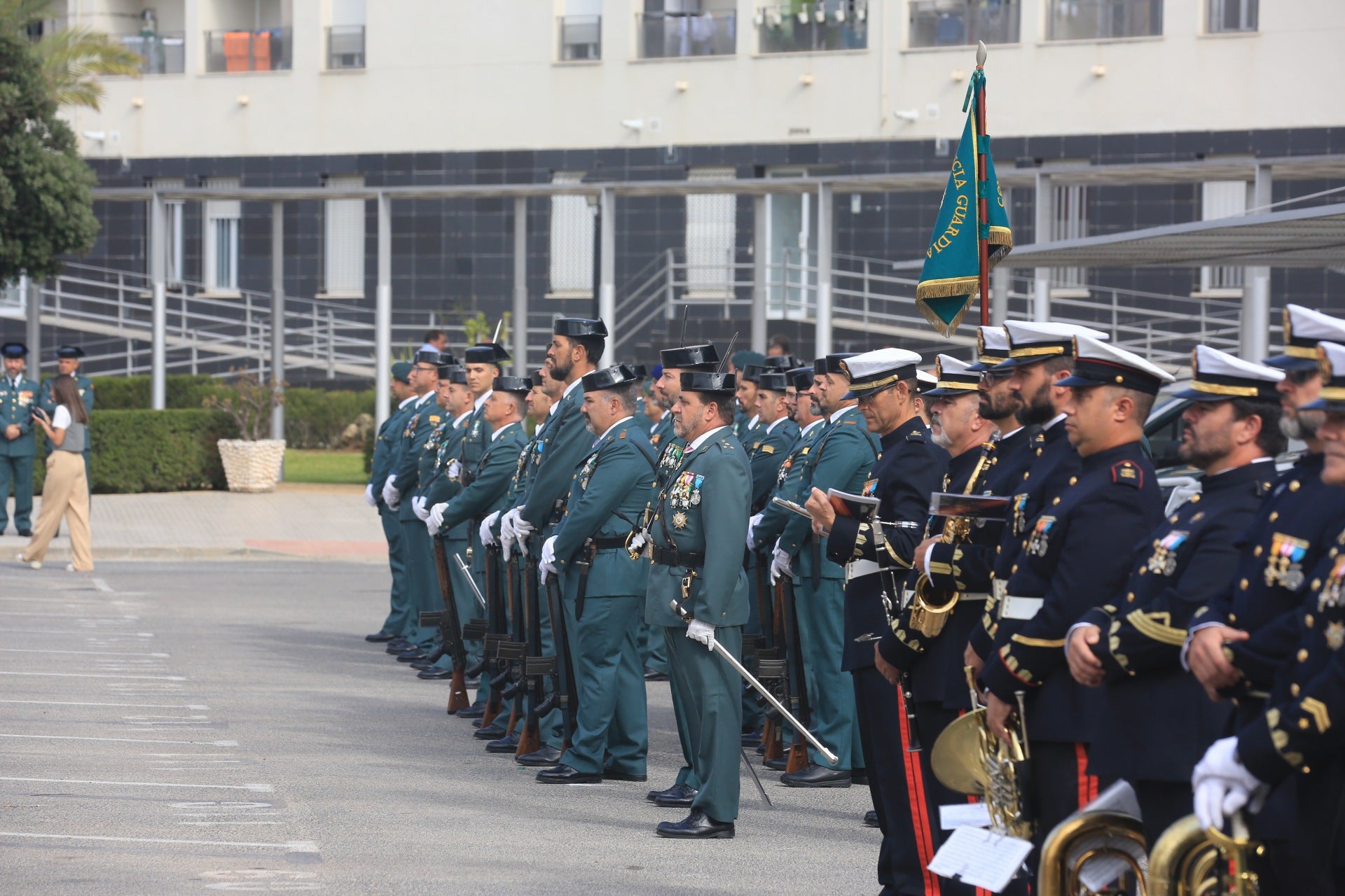 Fotos: La Guardia Civil celebra la festividad de su patrona en Cádiz