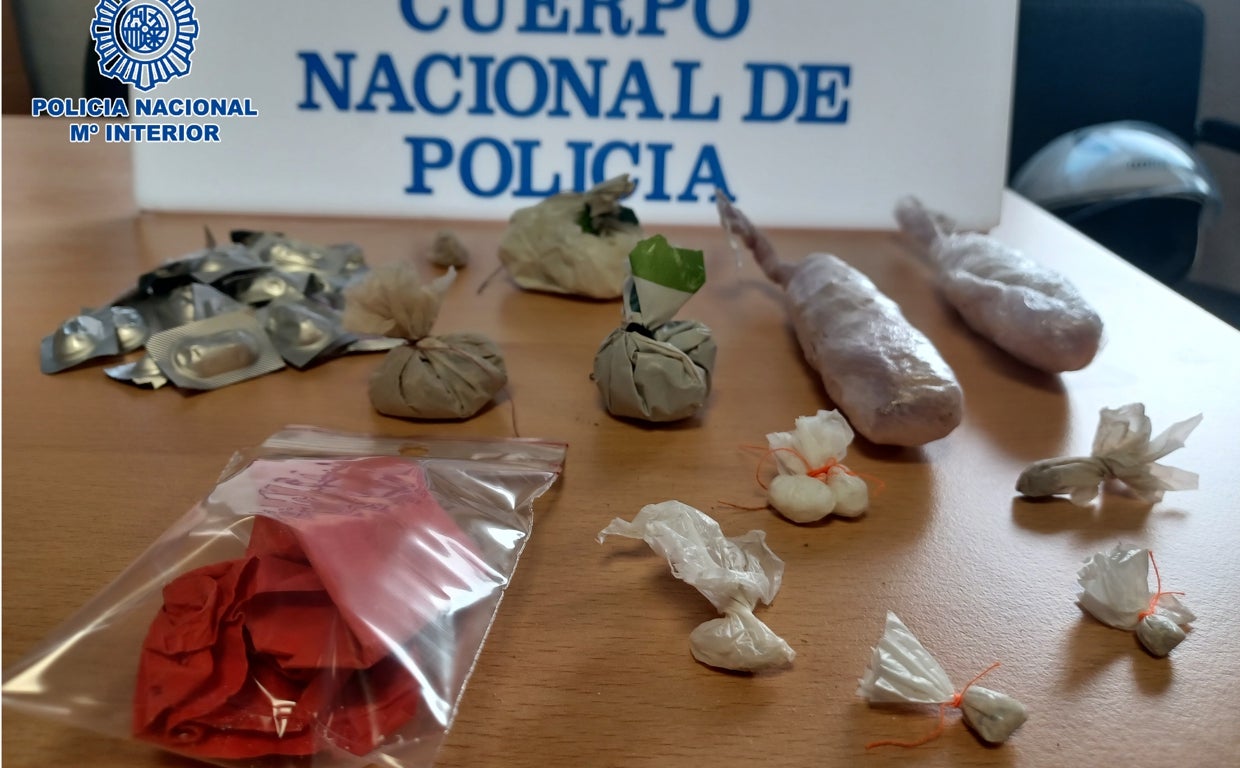 Droga intervenida en los registros de esta operación.