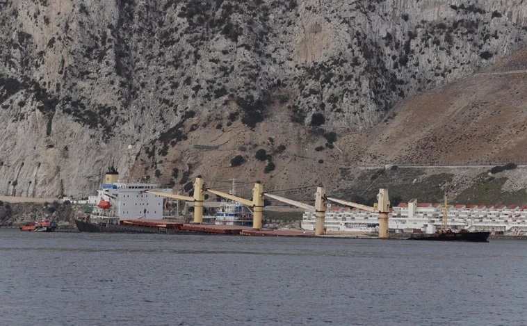 IU pide al Gobierno el informe solicitado a Reino Unido sobre el hundimiento del buque OS35 en Gibraltar