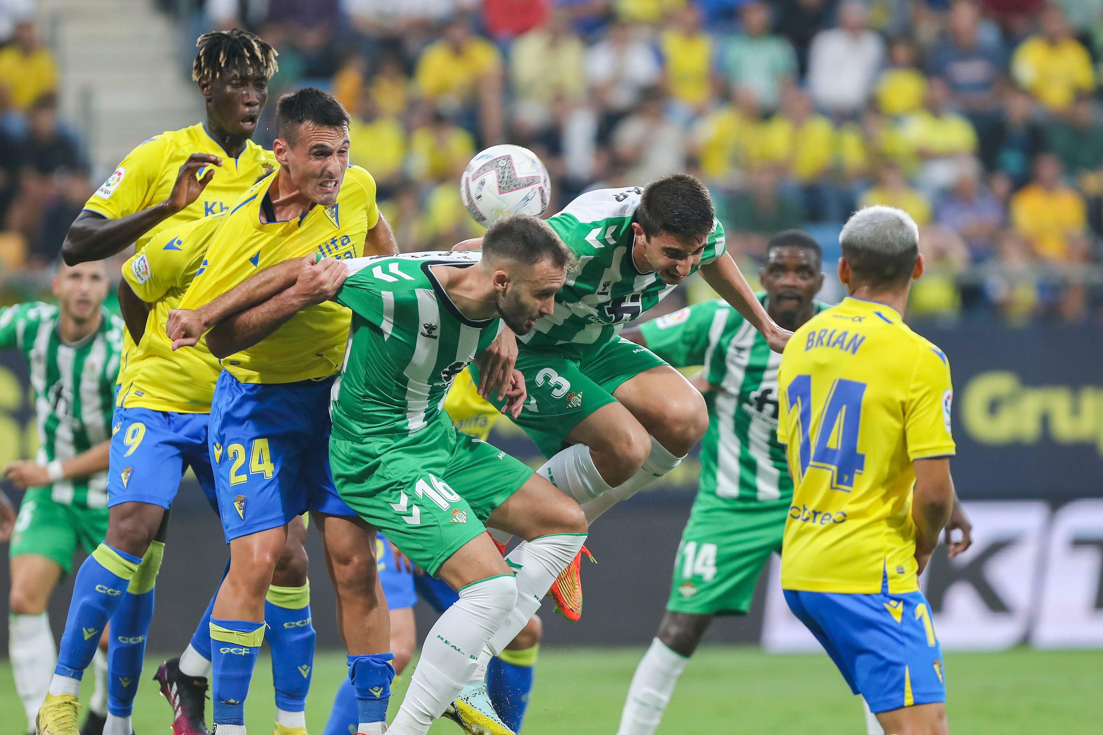 Fotos: las mejores imágenes del Cádiz CF-Real Betis