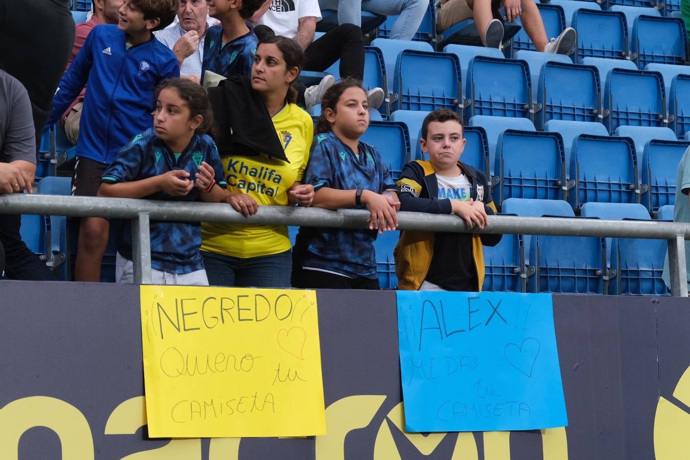 ¿Has estado en el Estadio viendo el Cádiz CF-Real Betis? Búscate en estas imágenes