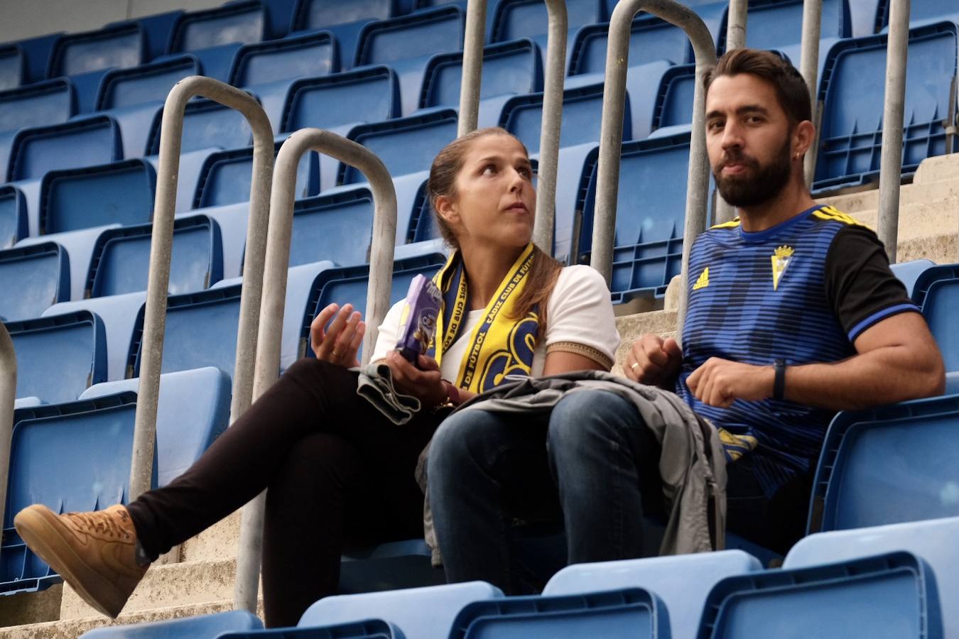 ¿Has estado en el Estadio viendo el Cádiz CF-Real Betis? Búscate en estas imágenes