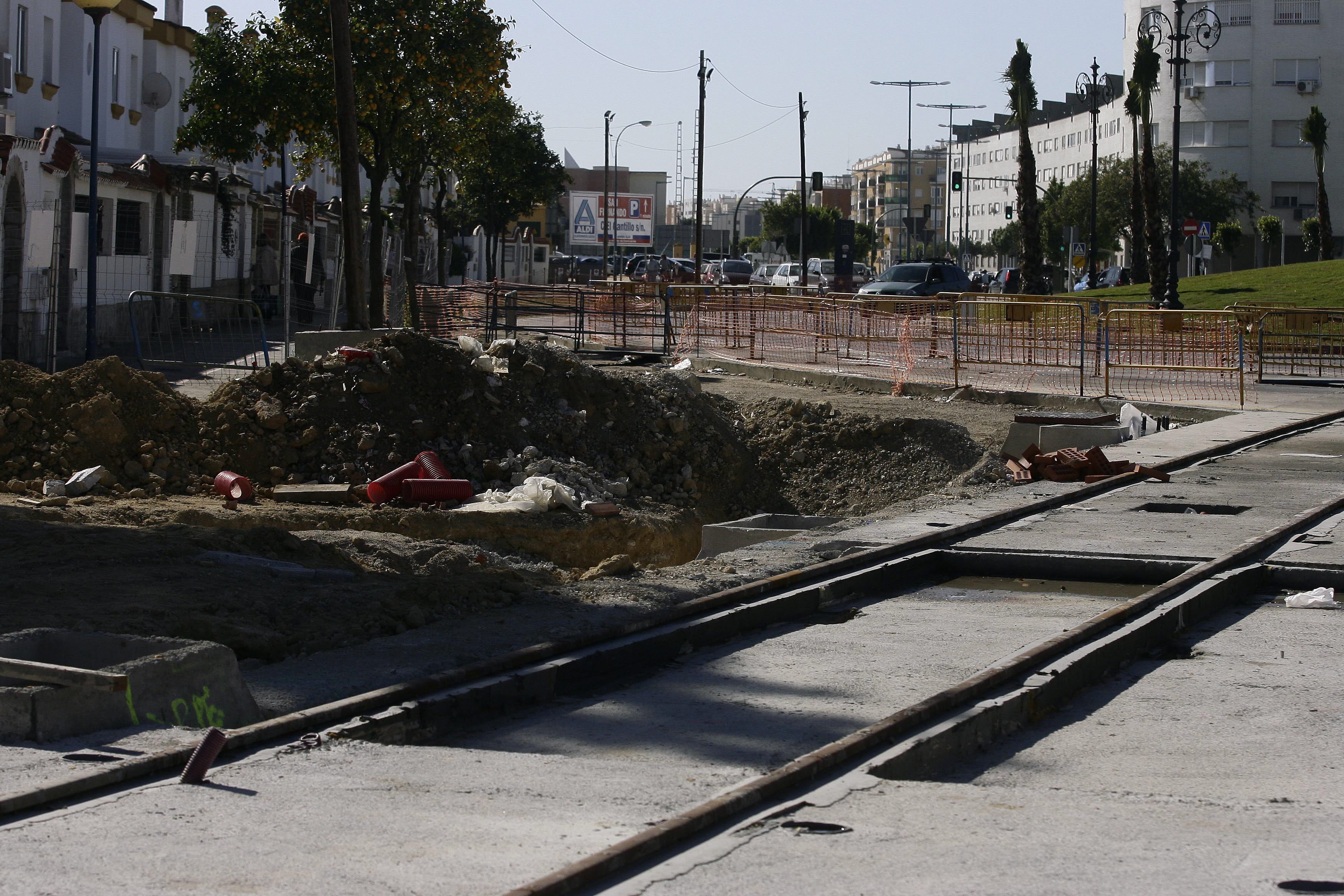 Imágenes históricas: Los años de obras del tranvía de la Bahía de Cádiz