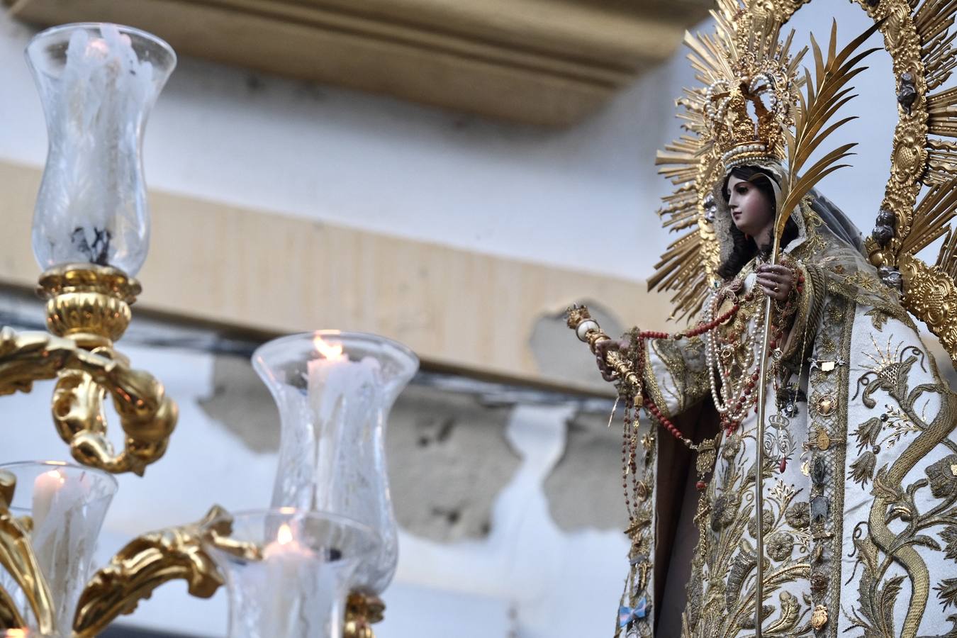 Así ha sido la procesión de la Virgen de la Palma en Cádiz