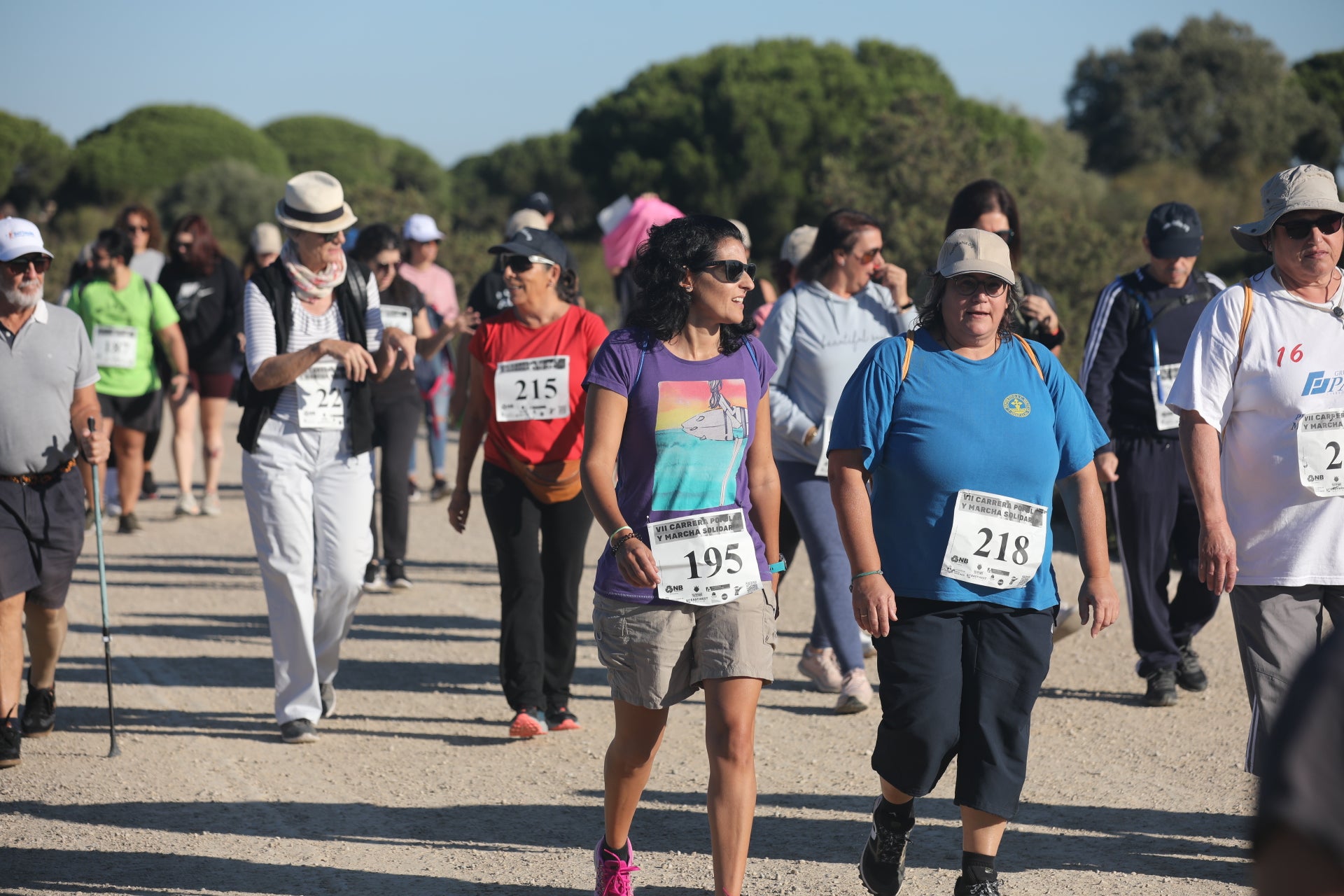 Fotos: La carrera solidaria de la ONG Nueva Bahía en Los Toruños