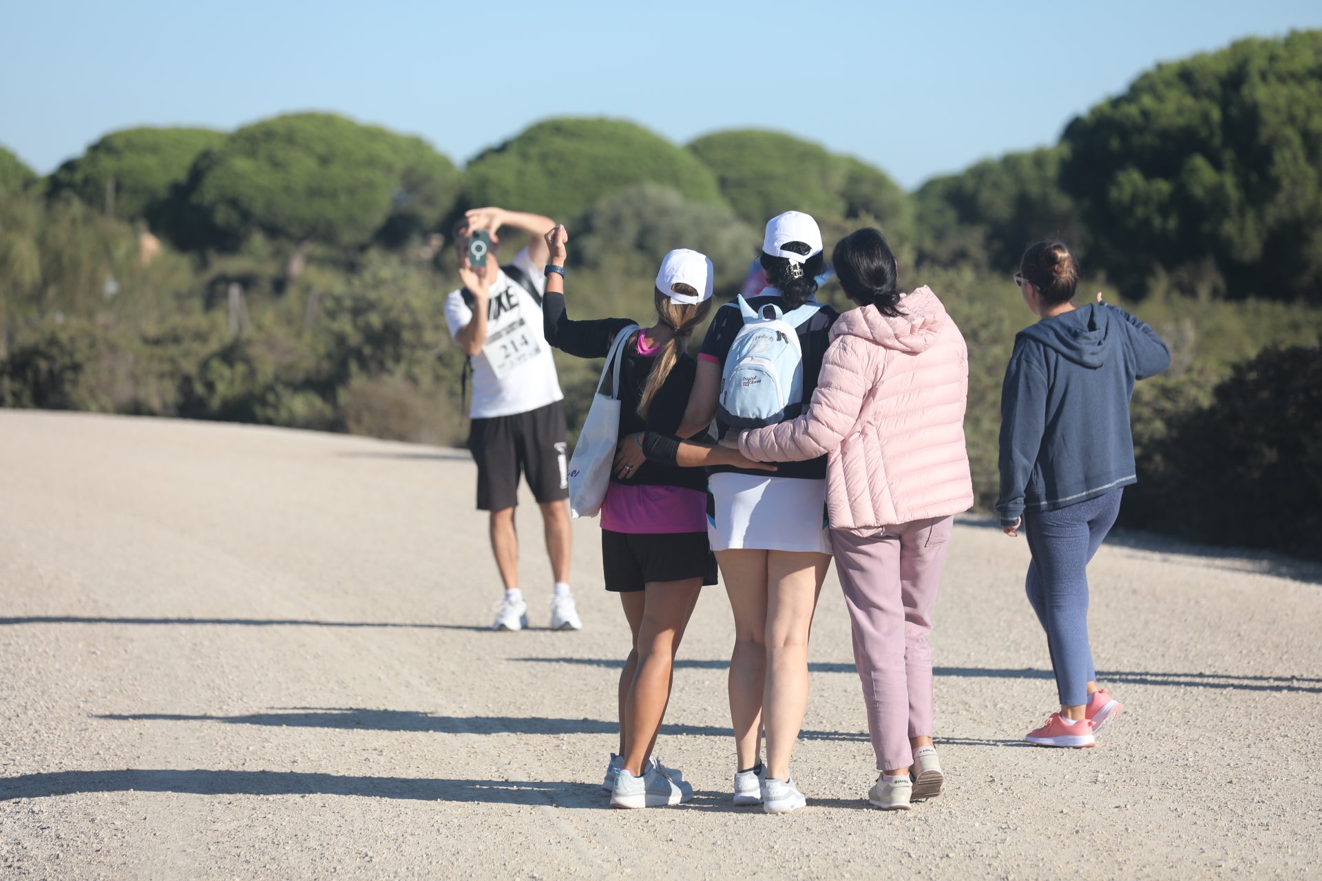 Fotos: La carrera solidaria de la ONG Nueva Bahía en Los Toruños