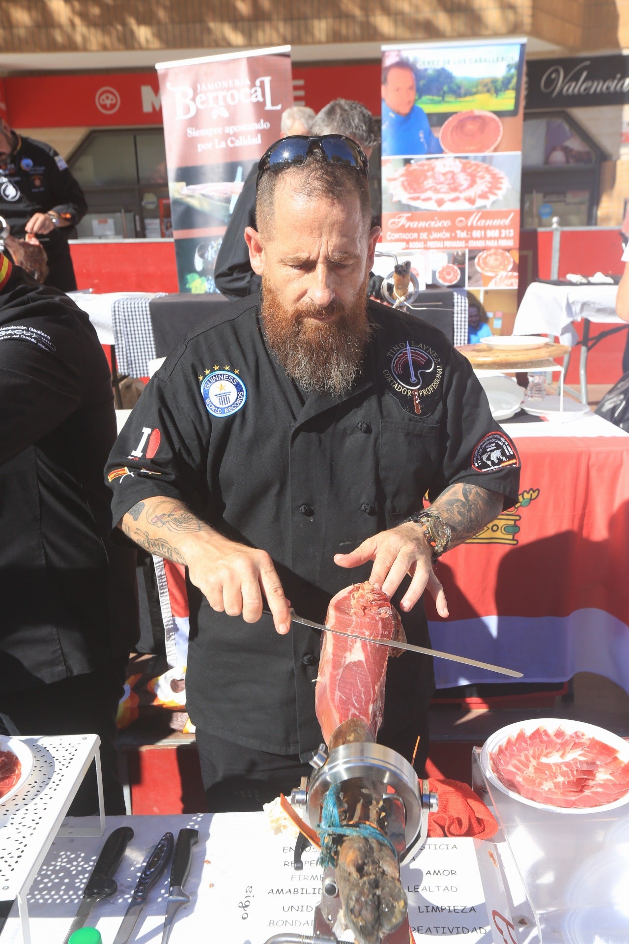 Fotos: Las espectaculares imágenes que dejan los cortadores de jamón en San Fernando