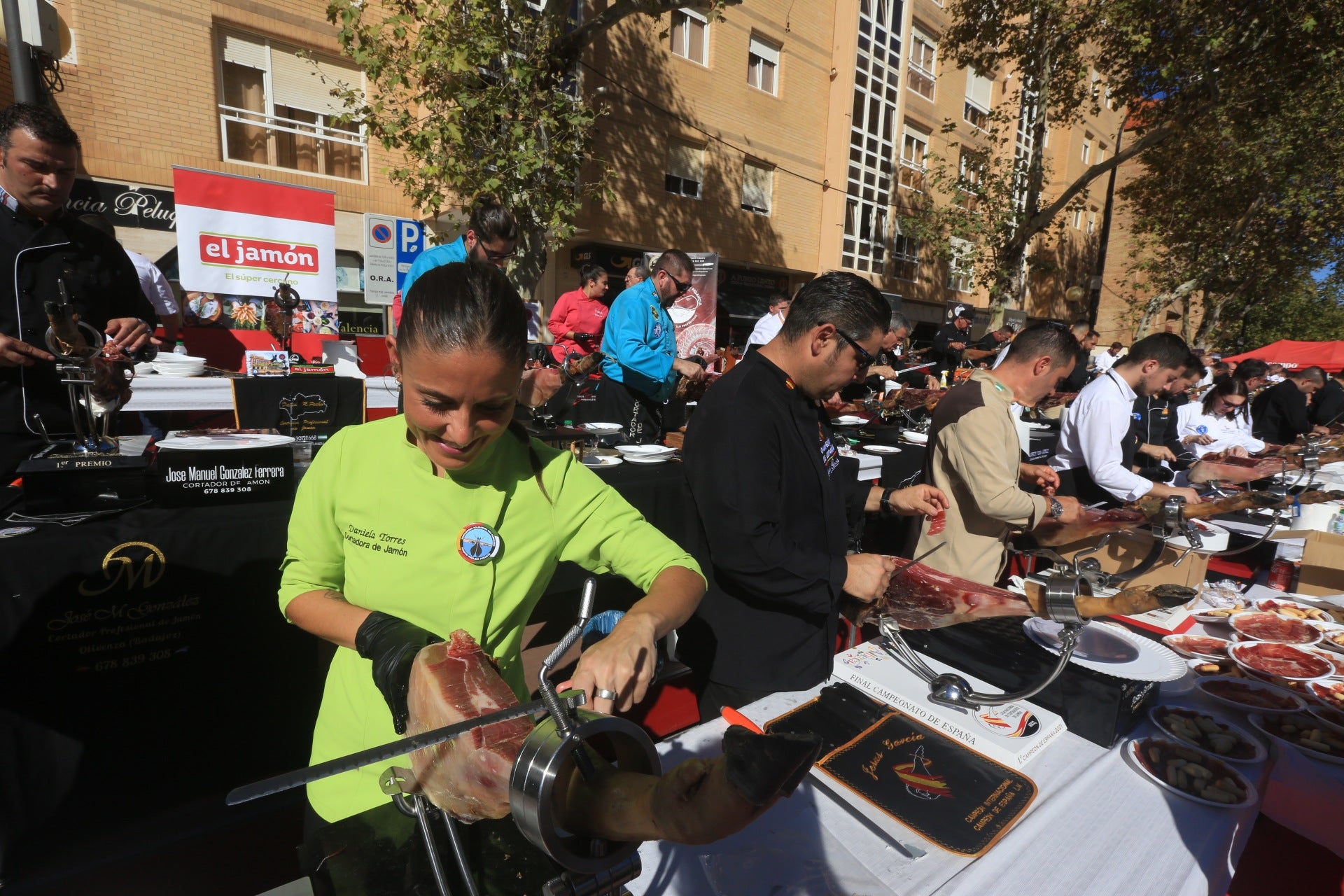 Fotos: Las espectaculares imágenes que dejan los cortadores de jamón en San Fernando