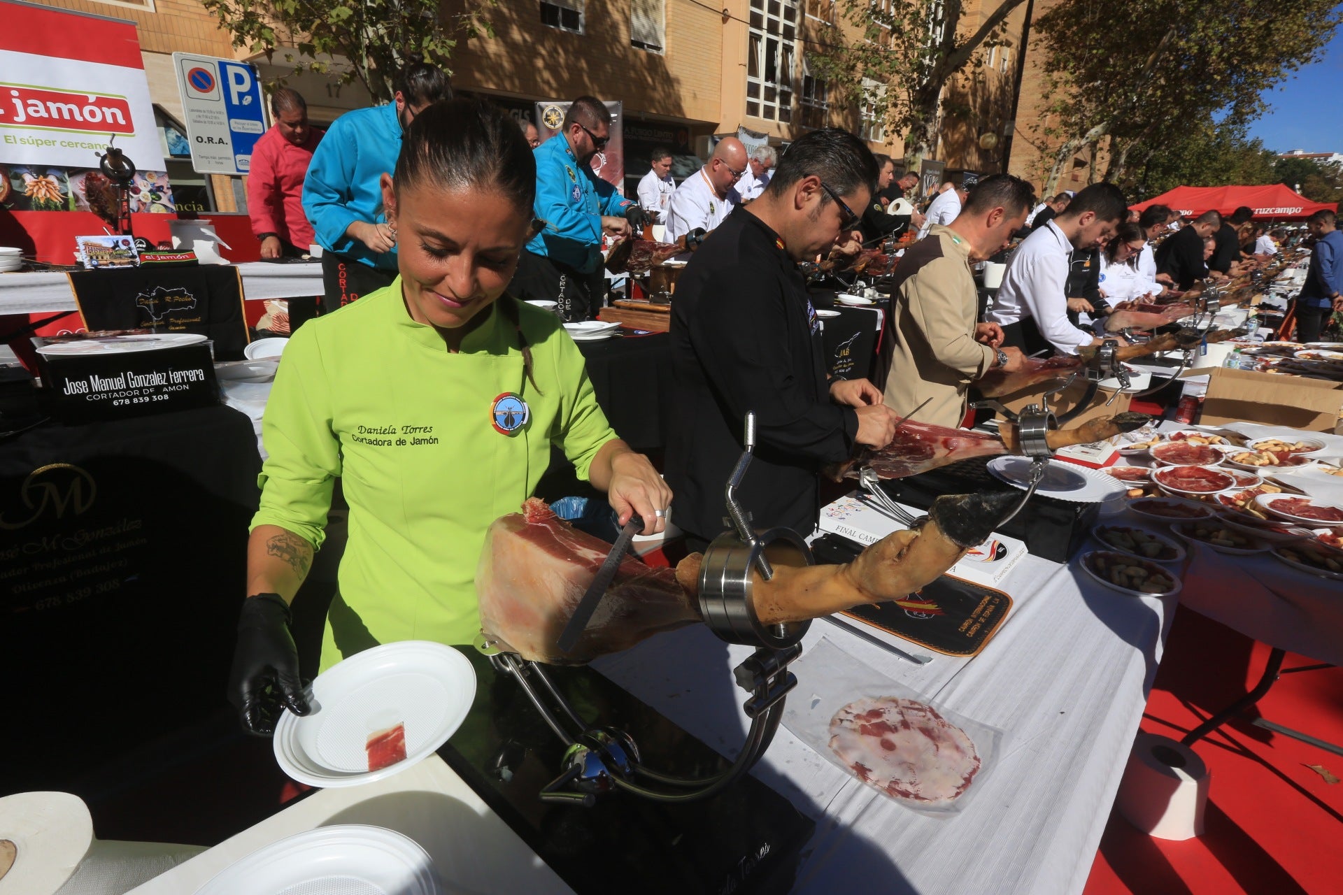 Fotos: Las espectaculares imágenes que dejan los cortadores de jamón en San Fernando