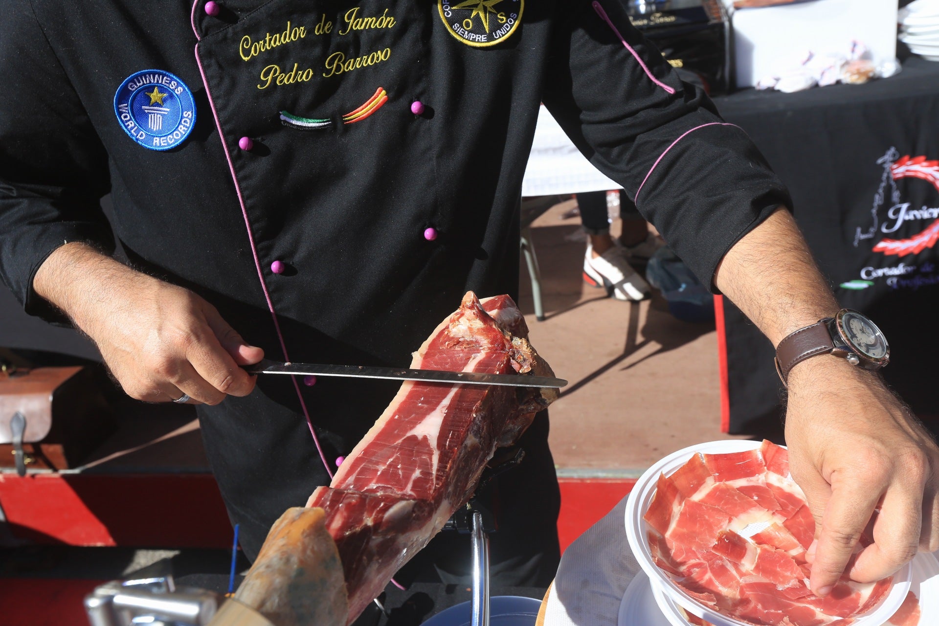 Fotos: Las espectaculares imágenes que dejan los cortadores de jamón en San Fernando