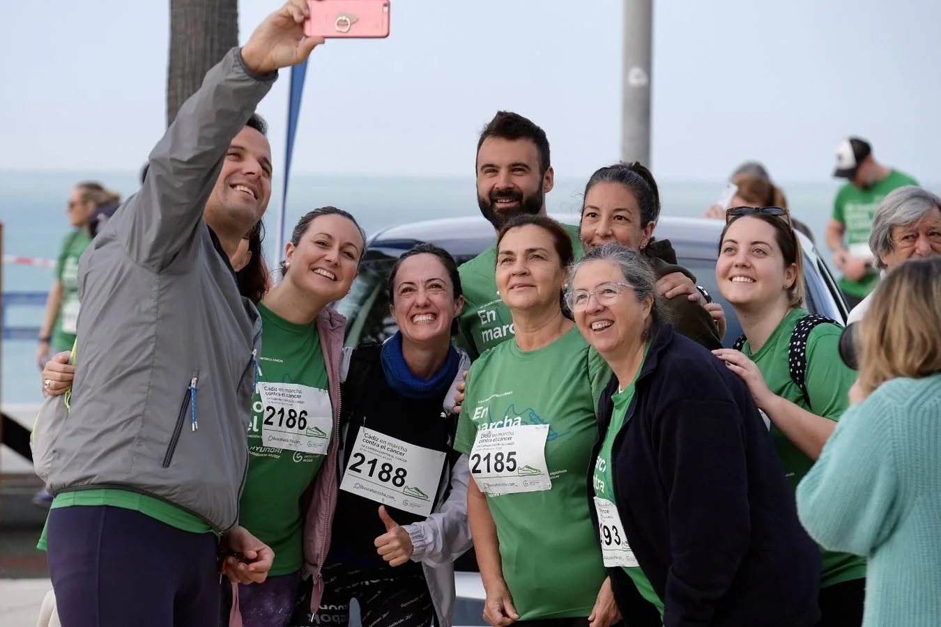 Fotos: Cádiz, en marcha contra el cáncer