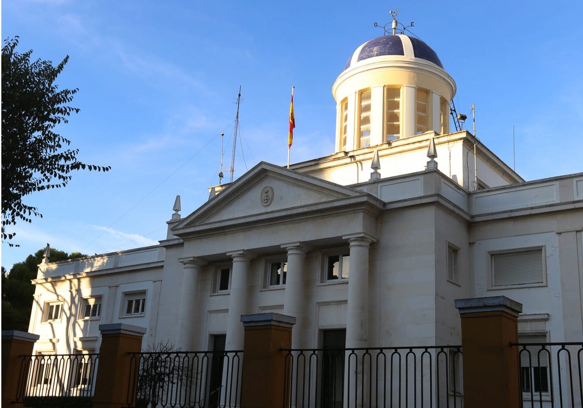 Fachada del Instituto Hidrográfico de la Marina.