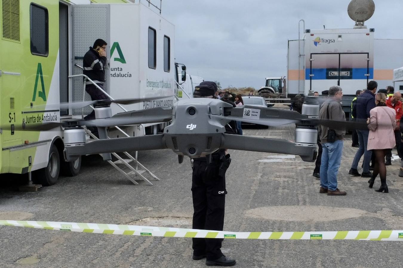 El Puerto se prepara para combatir un vertido de 3.000 toneladas de fueloil