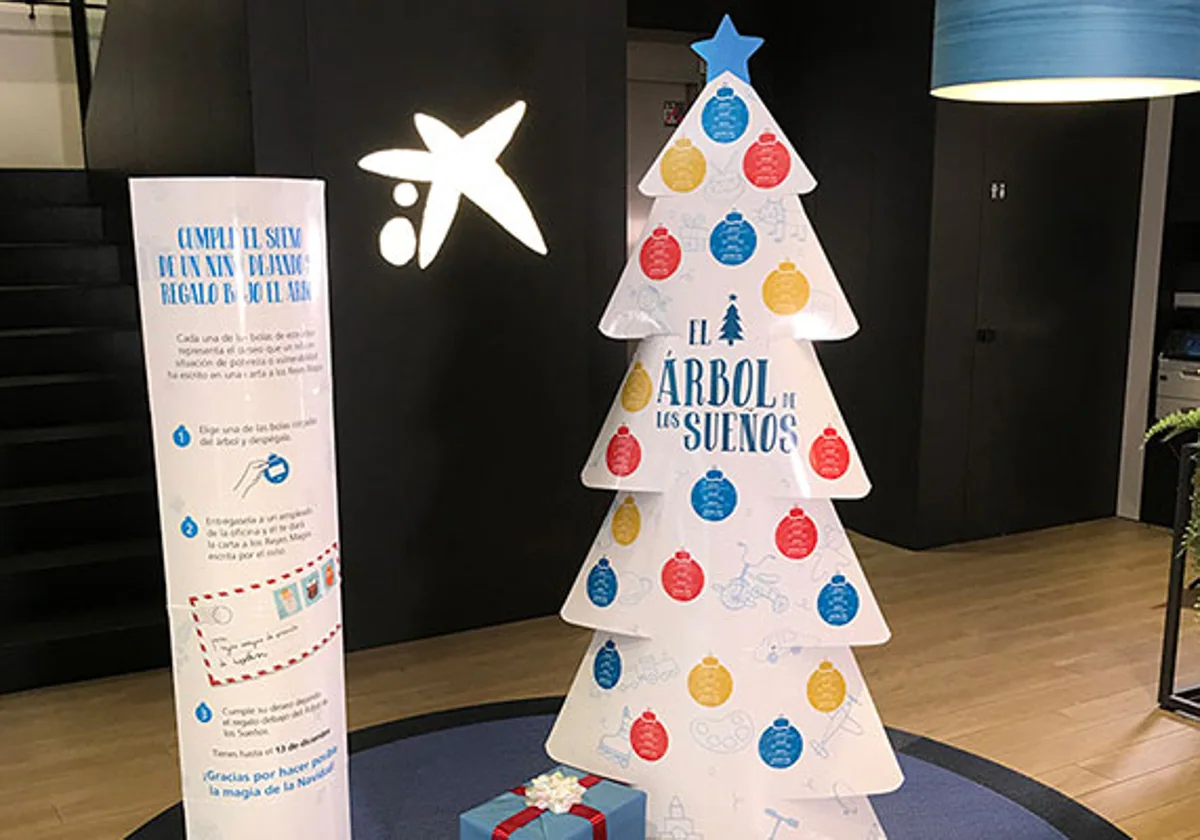 CaixaBank impulsa una campaña para que más de 870 niños gaditanos en situación de vulnerabilidad tengan el regalo que más desean esta Navidad