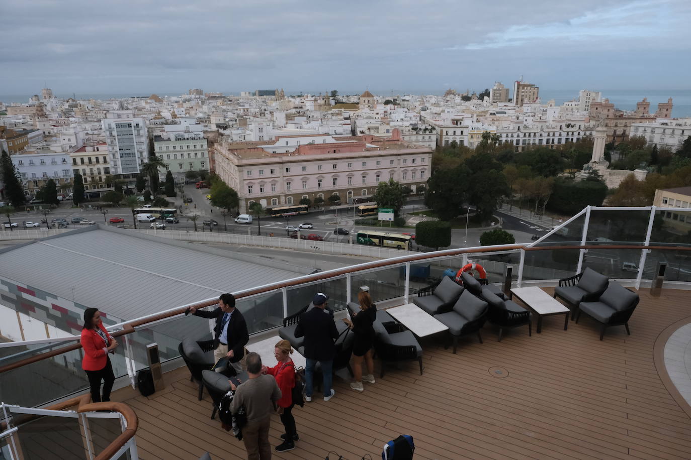 Así es el nuevo MSC Seascape que visita Cádiz antes de su estreno en Nueva York