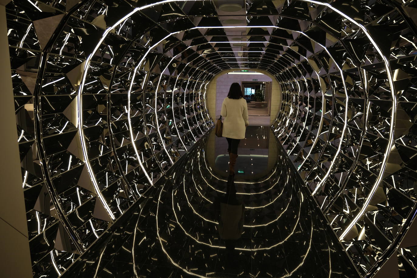 Así es el nuevo MSC Seascape que visita Cádiz antes de su estreno en Nueva York