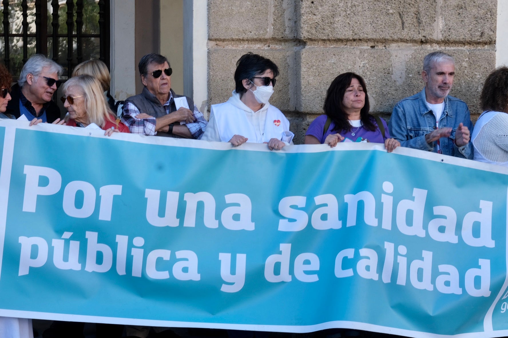 En imágenes: Manifestación en Cádiz «contra la privatización de la sanidad»