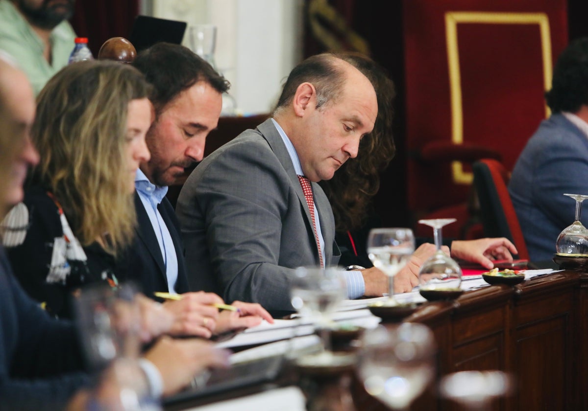 «Los presupuestos de Diputación para 2023 son electoralistas, están inflados y son pocos realistas»