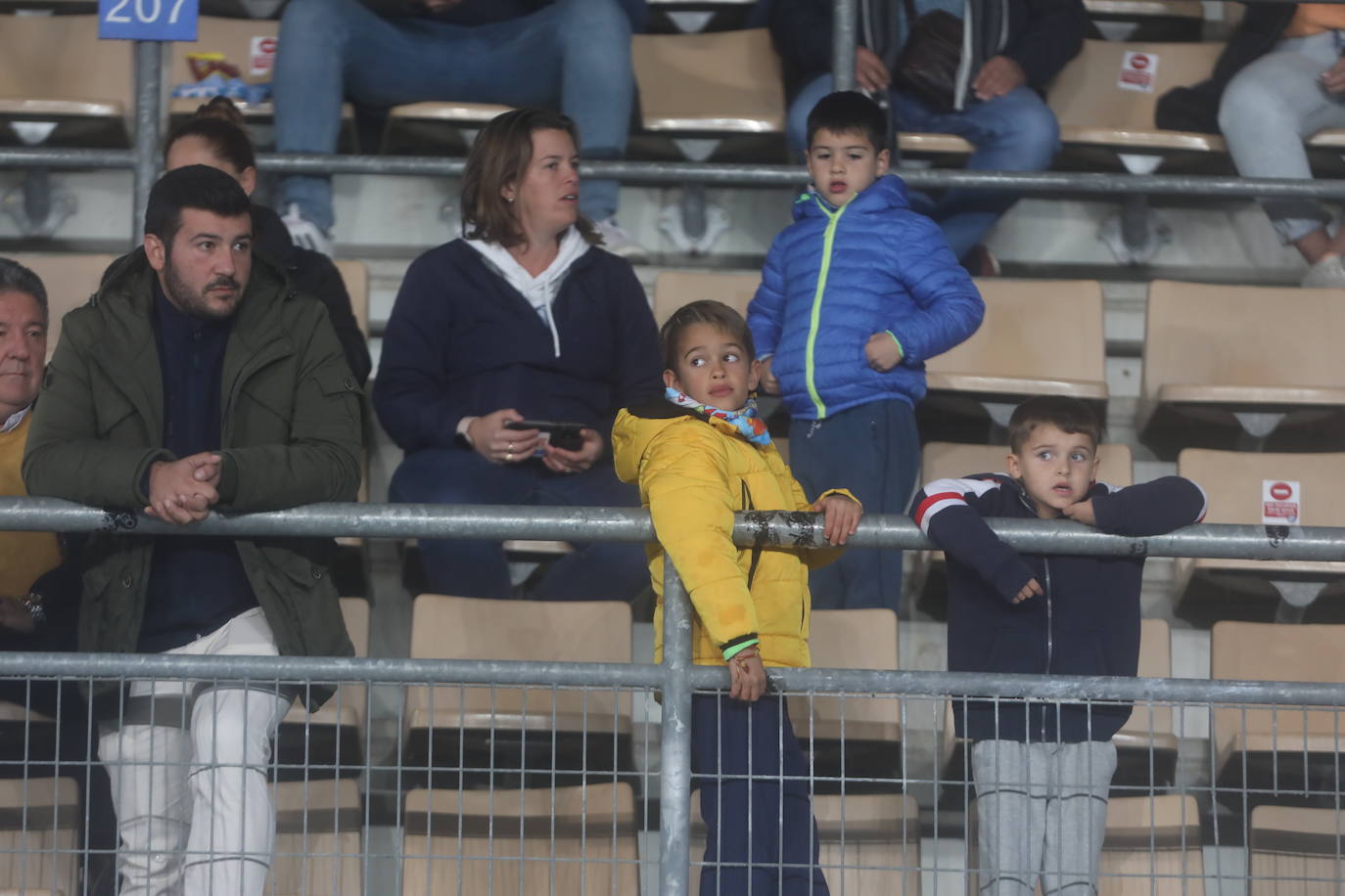 Fotos: Búscate en el partido Xerez CD- Cádiz