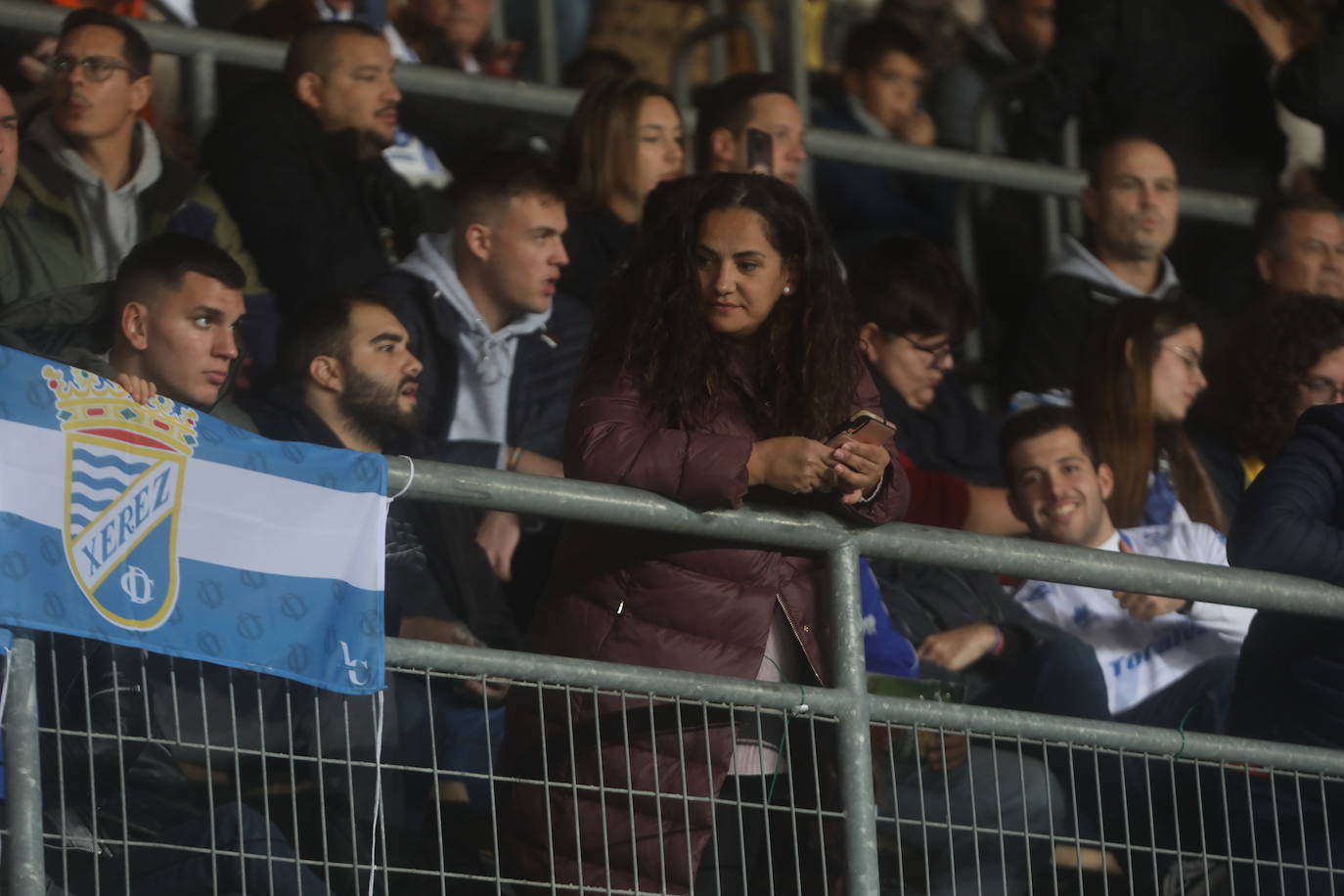 Fotos: Búscate en el partido Xerez CD- Cádiz