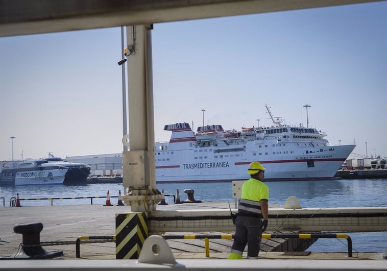 Cancelan las conexiones del Estrecho con Ceuta y Tánger debido al temporal