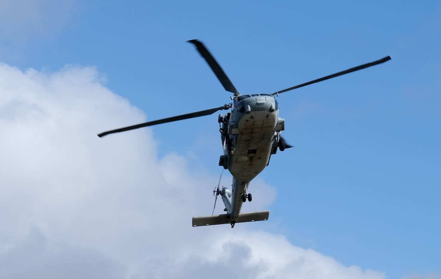 Fotos: las imágenes de la visita del rey Felipe VI al TEAR de San Fernando