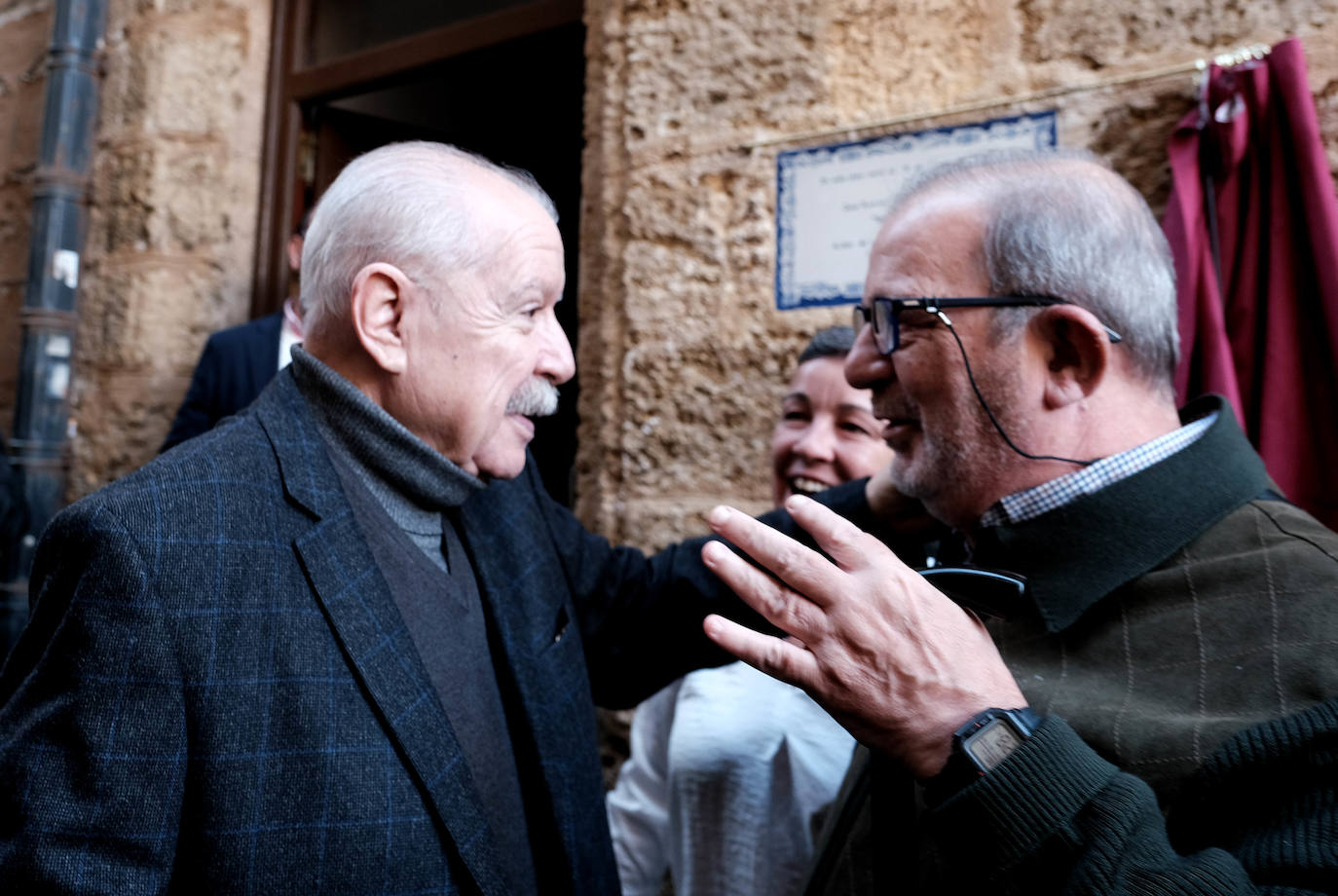 Fotos: Así ha sido el acto de colocación de la placa conmemorativa de Quico Zamora