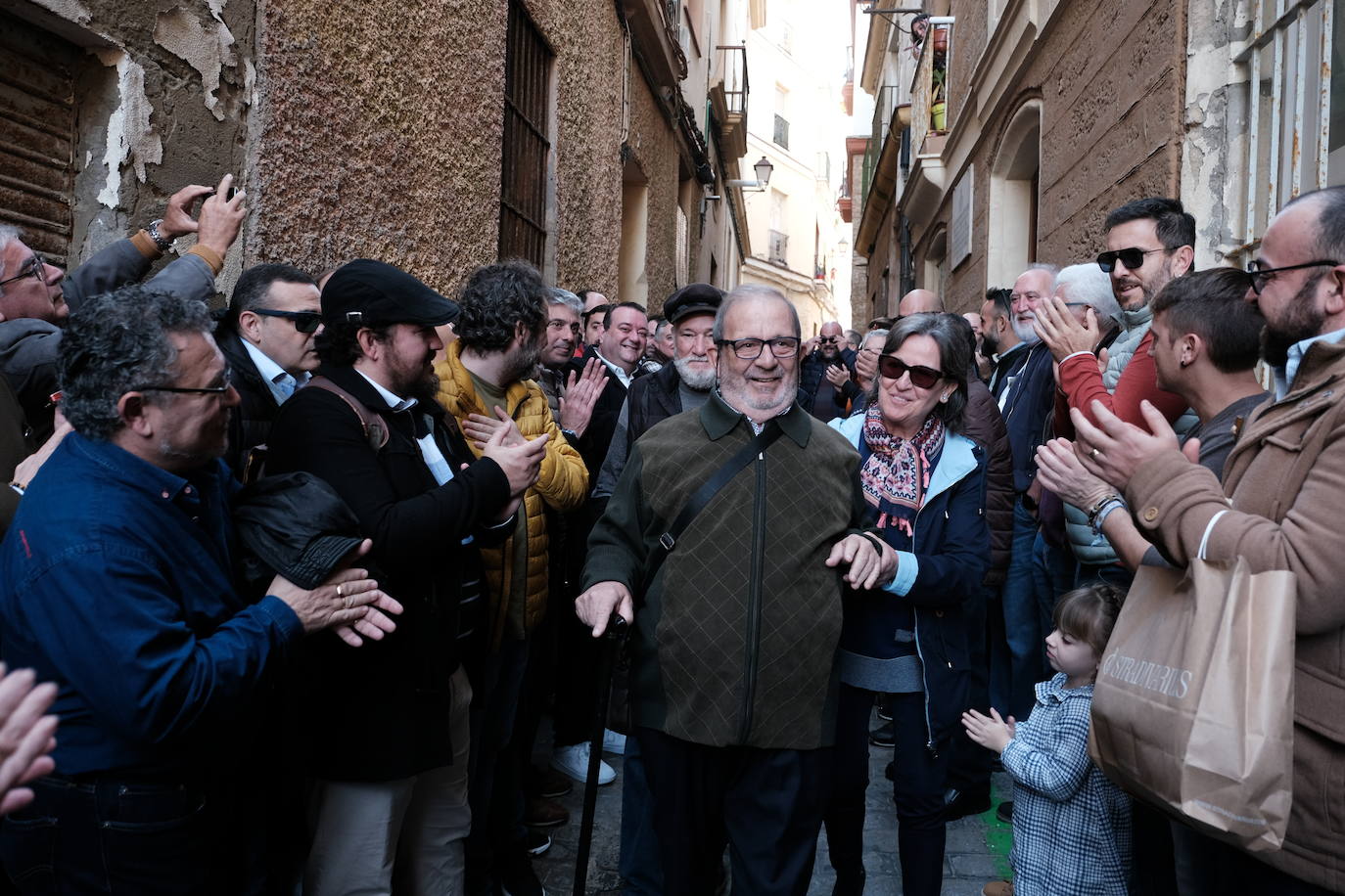 Fotos: Así ha sido el acto de colocación de la placa conmemorativa de Quico Zamora