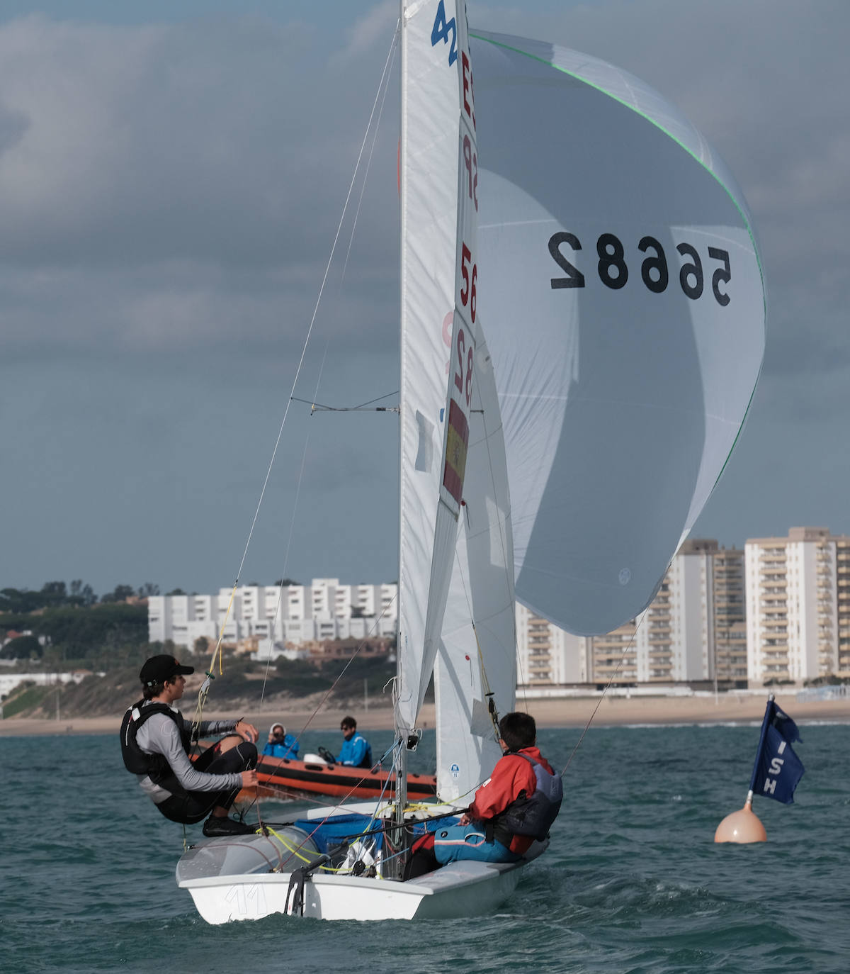 Fotos: La XIX Regata de Año Nuevo ya encara su fin