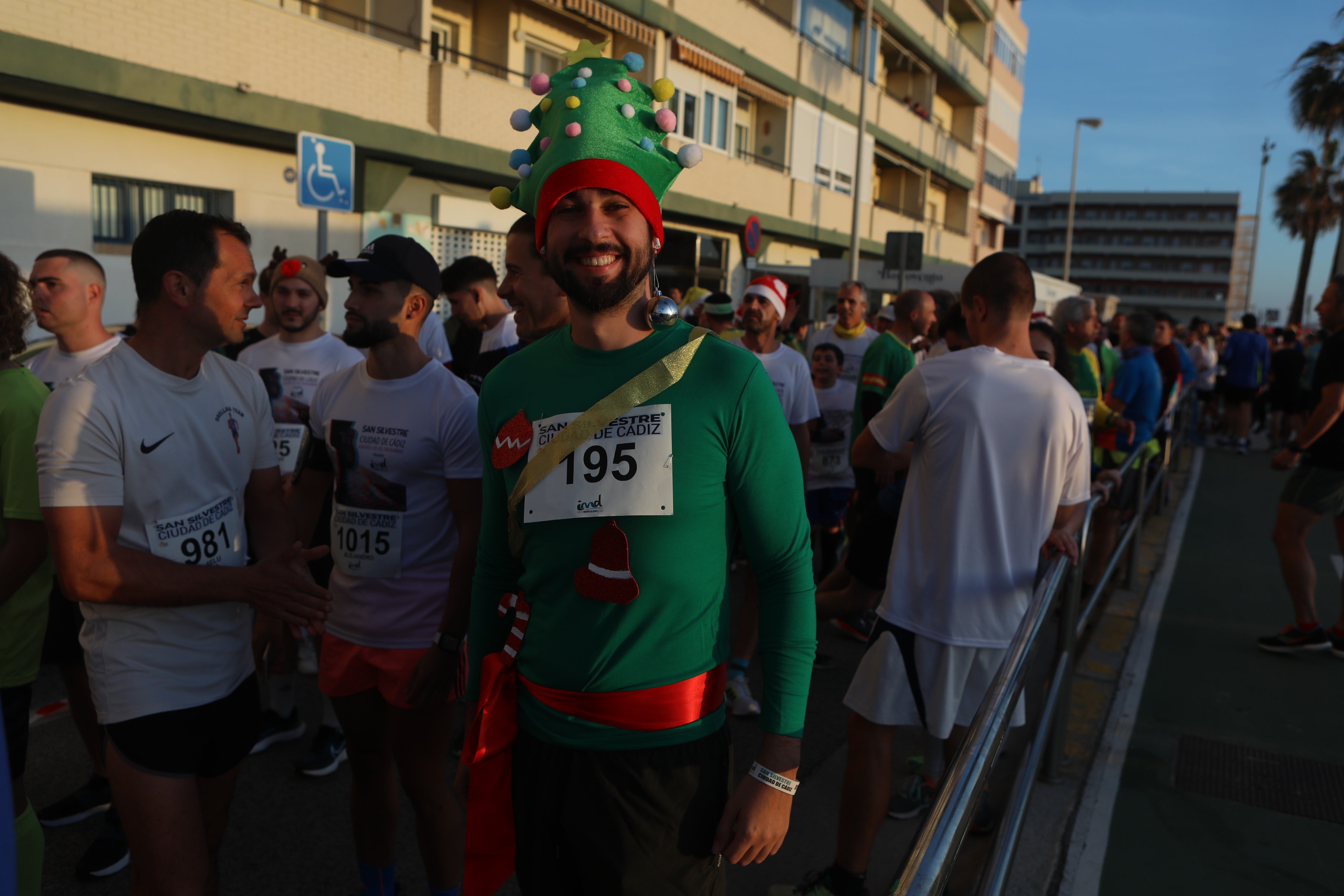 Fotos: Así ha sido la San Silvestre en Cádiz