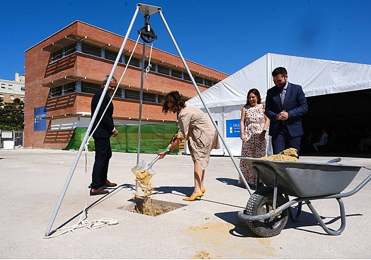 El suelo de Zona Franca atrae a hoteles y a industrias vinculadas con la eólica-marina