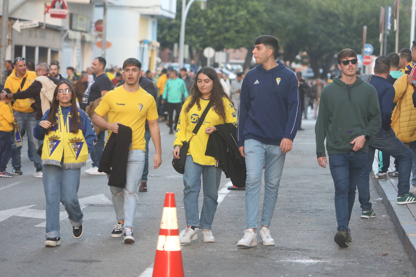 Fotos: Búscate en la previa del partido Cádiz - Almería