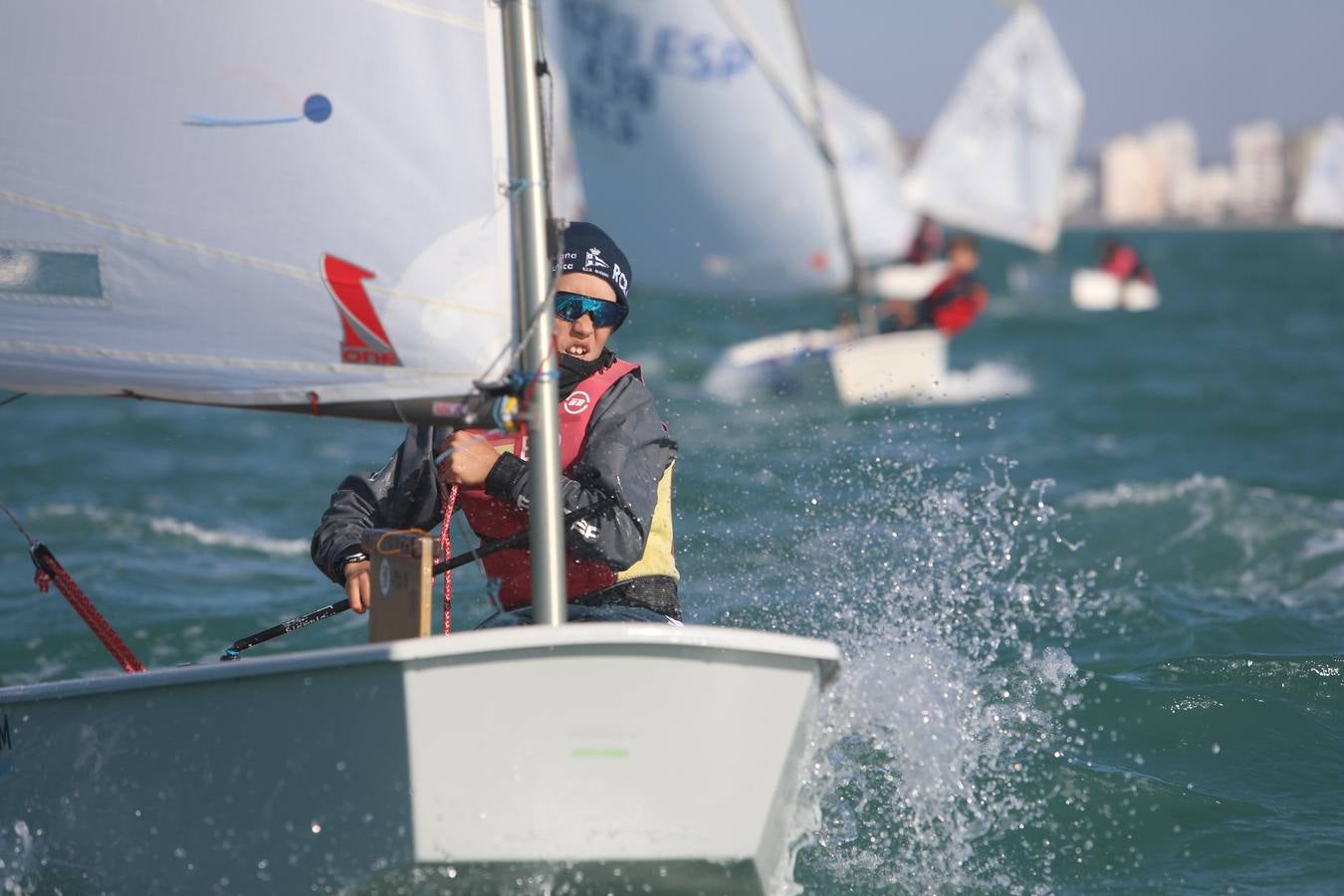 La Excellence Cup de Optimist se despide con honores de la Bahía de Cádiz