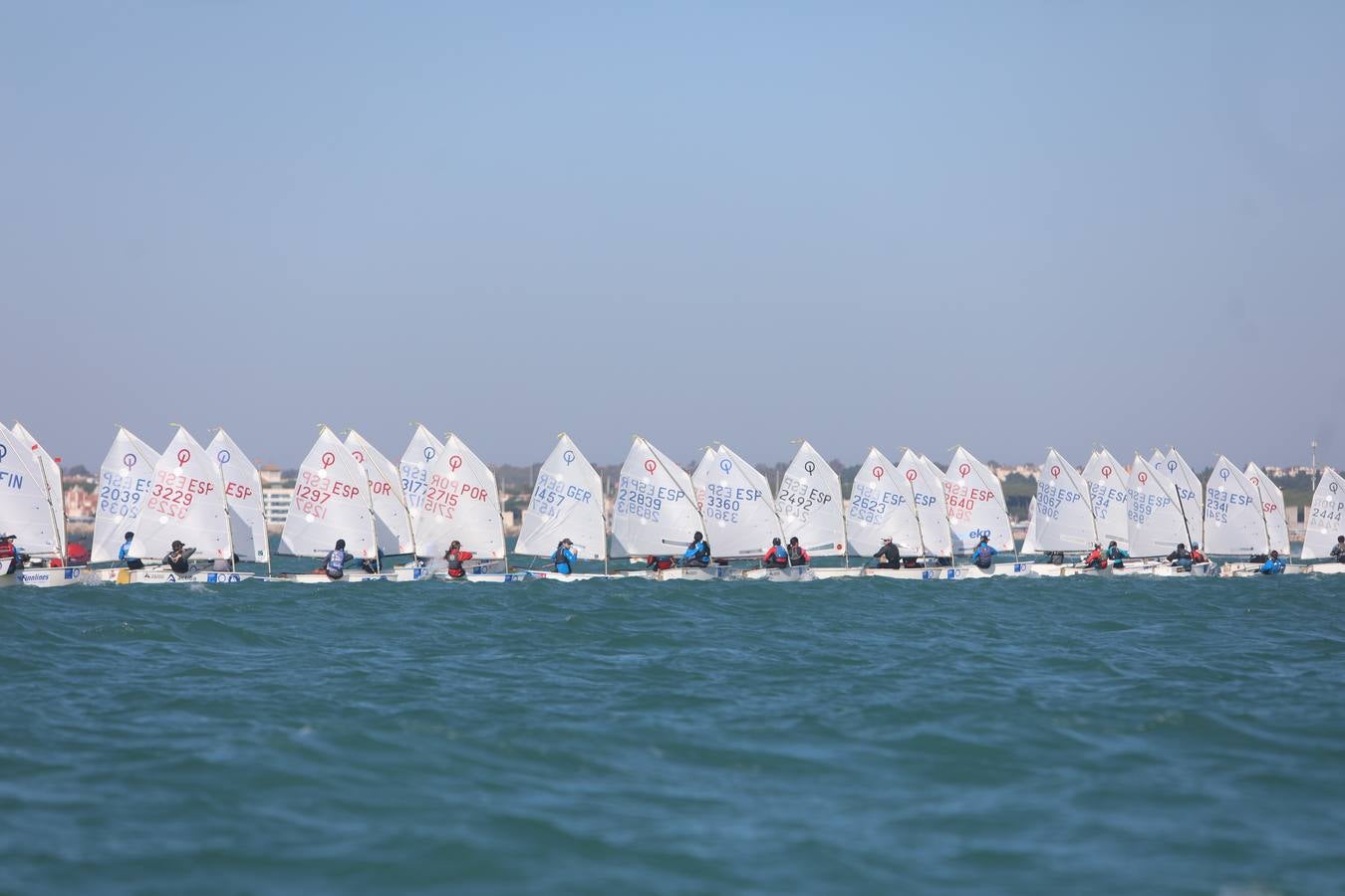 La Excellence Cup de Optimist se despide con honores de la Bahía de Cádiz