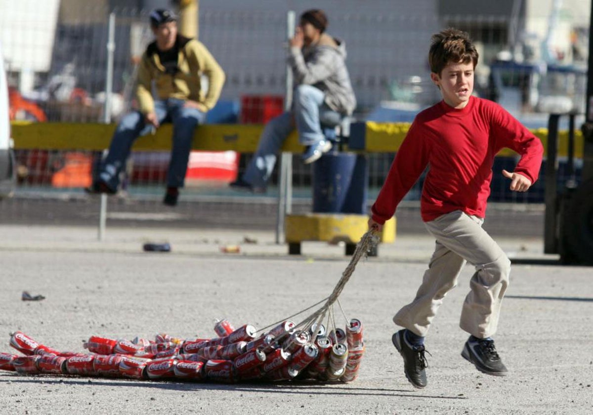 Arrastre de latas en Algeciras y San Roque.