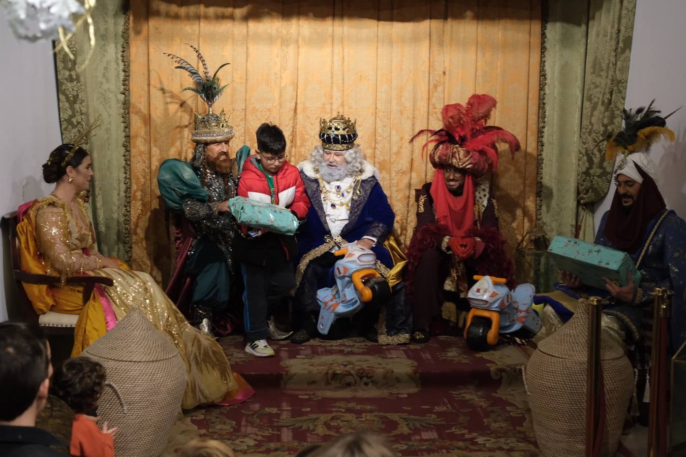 Fotos: Los Reyes Magos recorren Cádiz