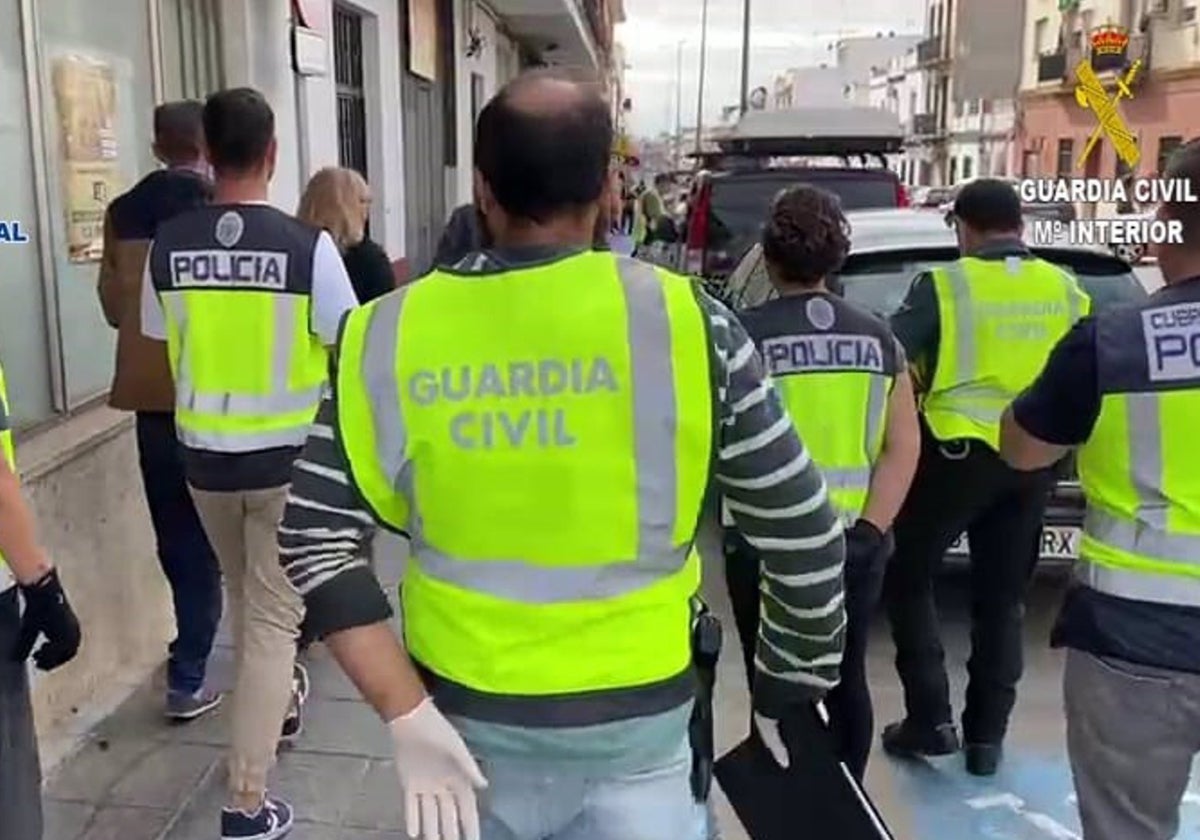 Desarticulada una violenta banda de aluniceros que cometió más de 30 delitos en tres meses