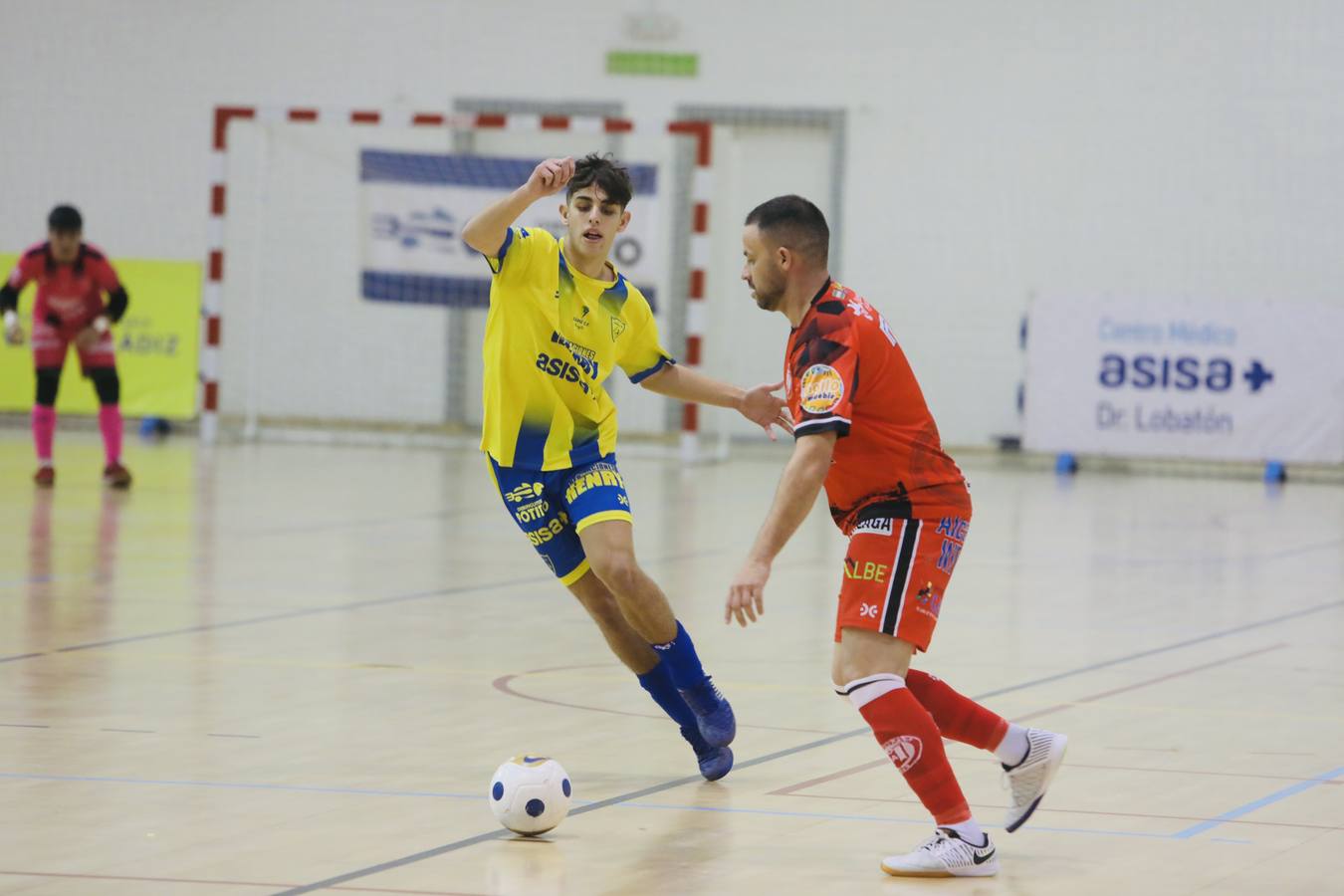 El Cádiz CF Virgili gana el derbi ante el Alchoyano (5-3)