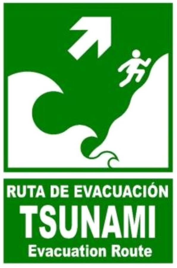 Imágenes: las señales de evacuación en caso de tsunami en Cádiz