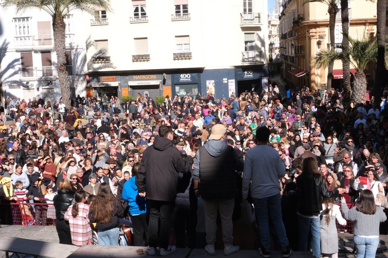 Fotos: Largas colas en la Catedral en la Gran Empanada Popular