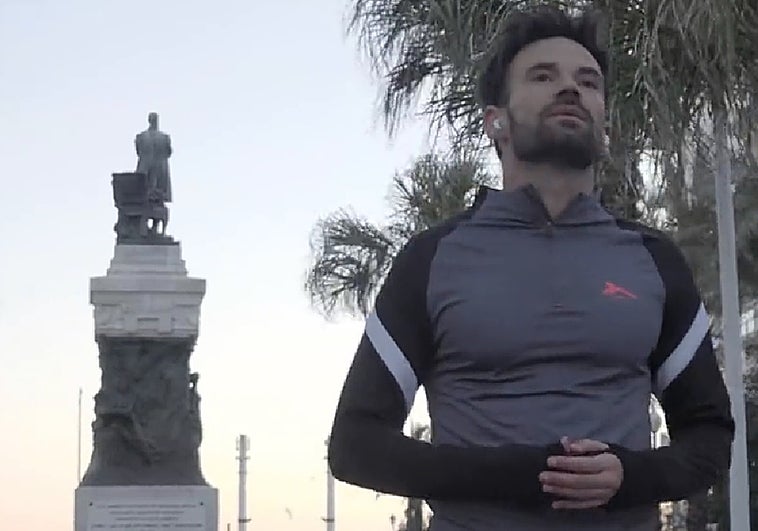 Vídeo: Así se presenta David de la Cruz, el candidato de Adelante Cádiz a la alcaldía