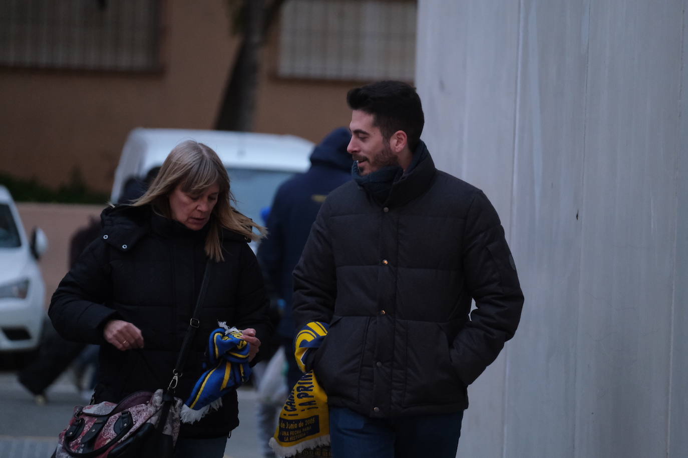 Fotos: Búscate en la previa del partido