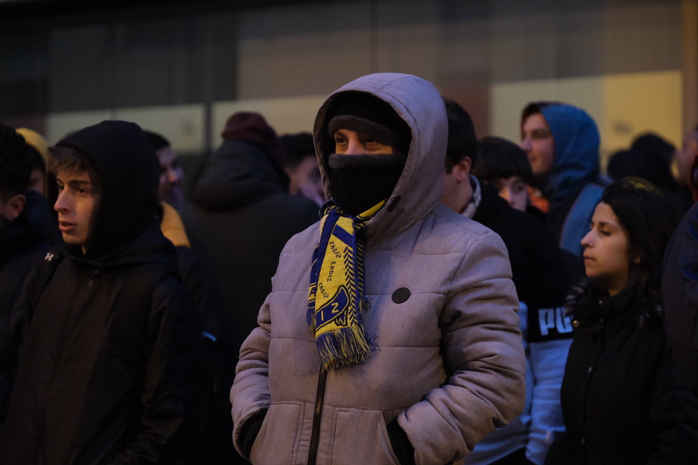 Fotos: Búscate en la previa del partido