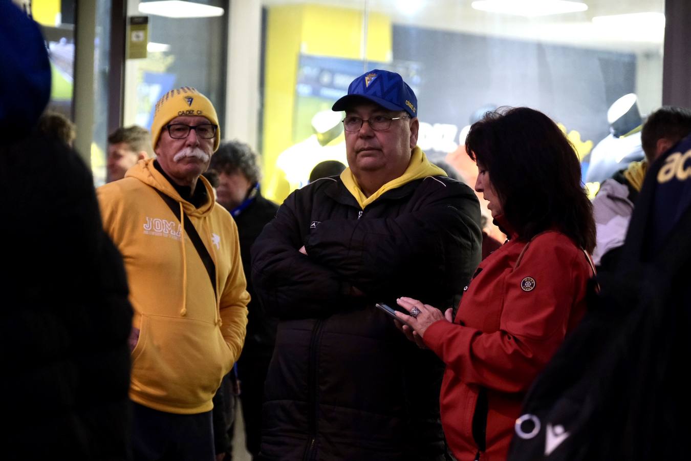 Búscate en la galería: ambiente en el partido Cádiz - Getafe