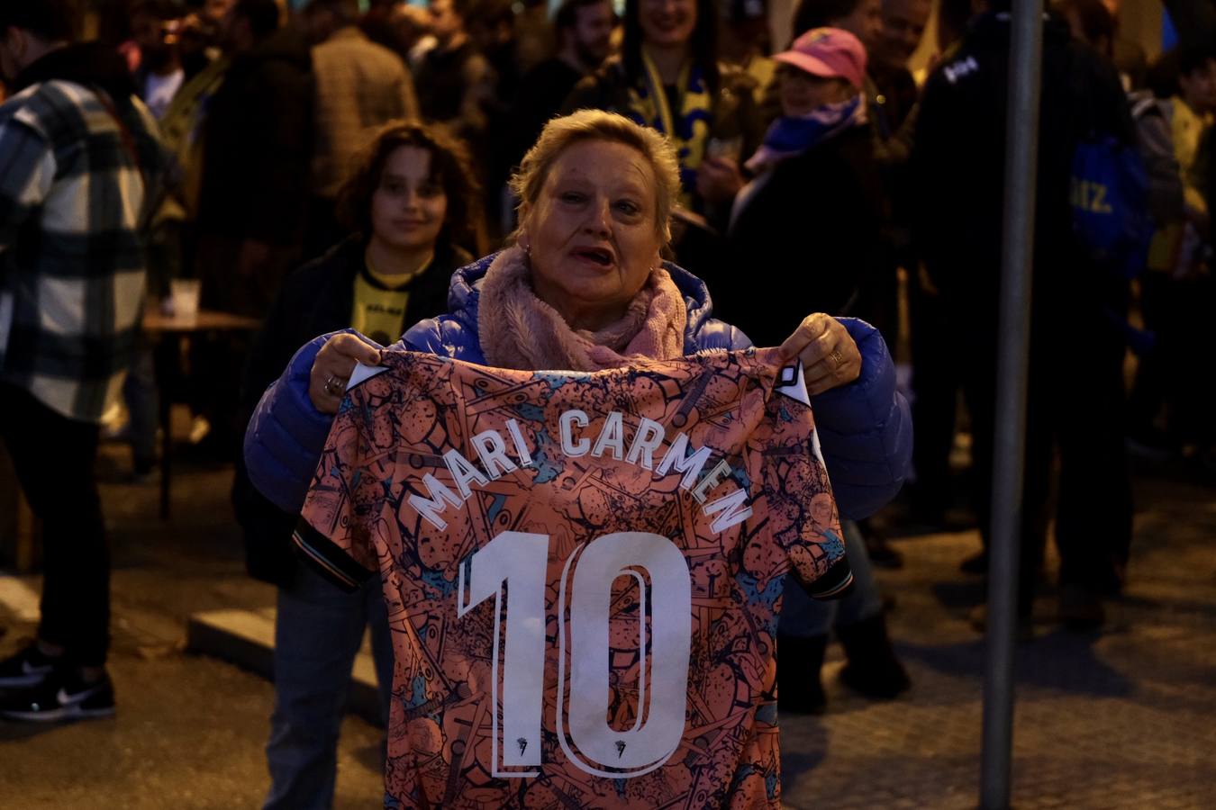 Búscate en la galería: ambiente en el partido Cádiz - Getafe