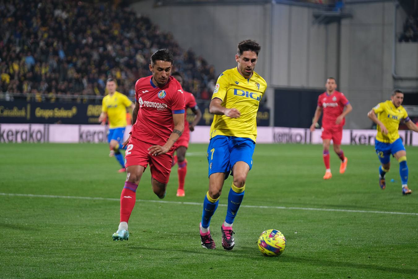 Fotos: Partido Cádiz - Getafe en el antiguo estadio Carranza