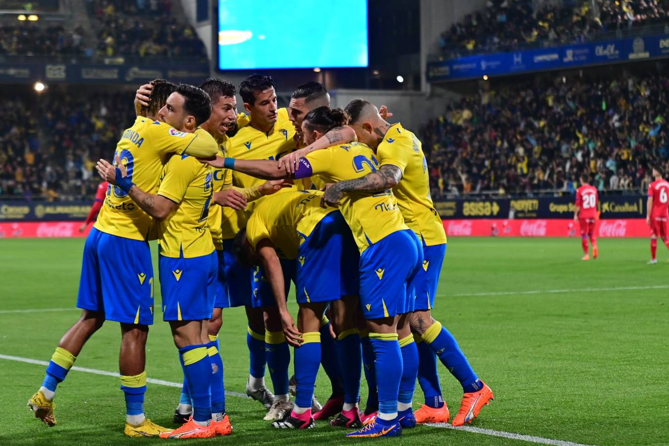 Fotos: Partido Cádiz - Getafe en el antiguo estadio Carranza