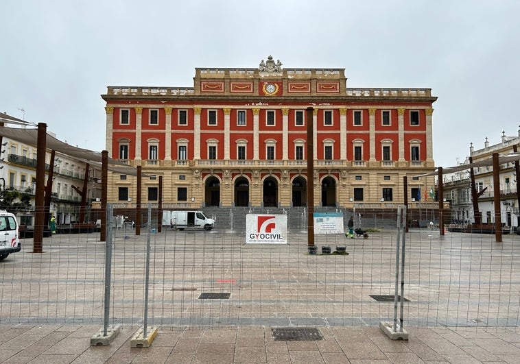 Últimos pasos en las obras de la Plaza del Rey de San Fernando