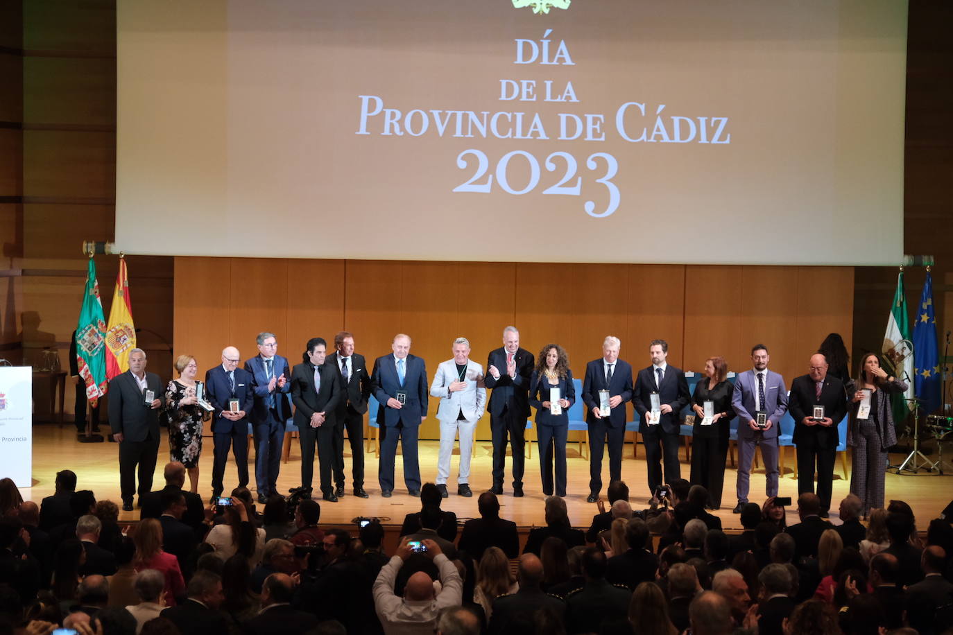 En imágenes: Alejandro Sanz y Lola Flores, Hijos Predilectos de Cádiz